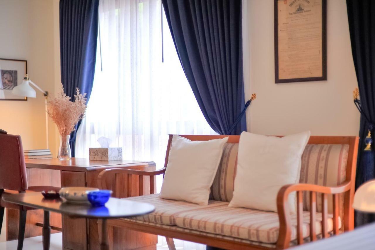 Vimala Residence (Adults Only) Bangkok Exteriör bild